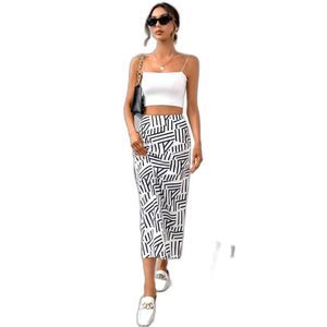 Full Print Straight Tube Skirt Size L